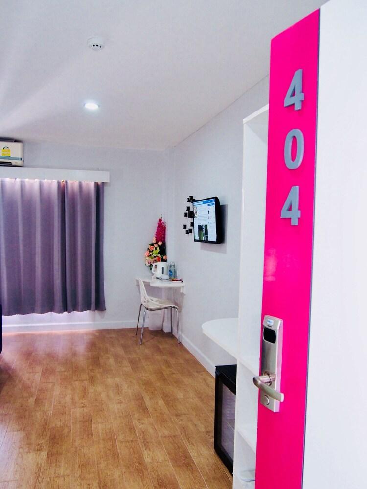Eco Inn Lite Ubon Ratchathani Buitenkant foto